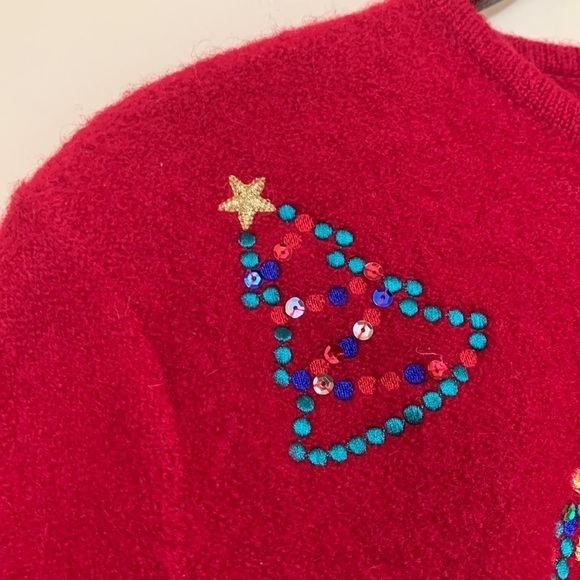 Karen Scott Sport Red Christmas Wool Thick Knit Embroidered Sequin Cardigan M/L - Picture 8 of 16